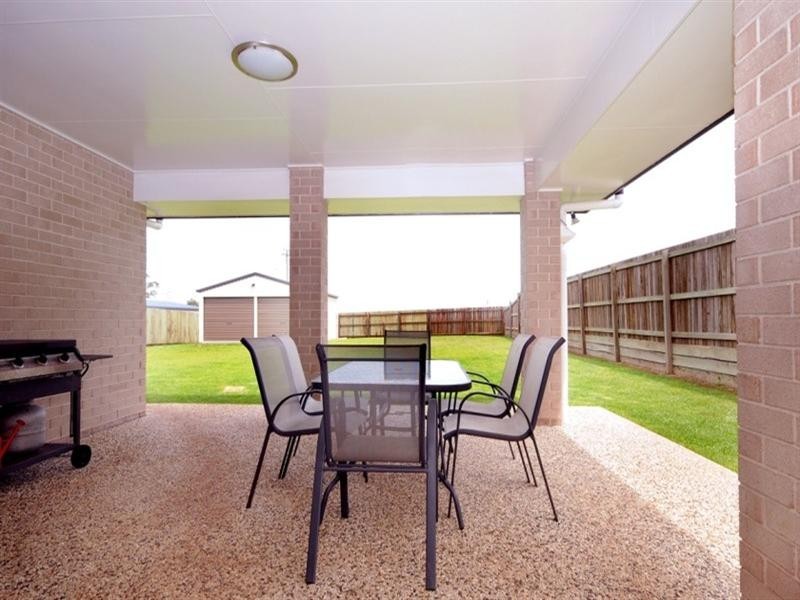 9 Ashford Drive, Wyreema QLD 4352