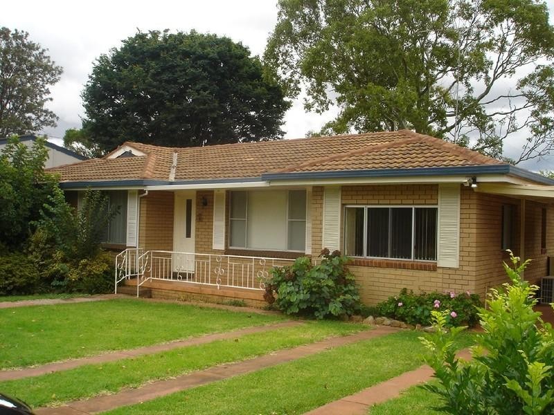 105 Alderley Street, Rangeville QLD 4350