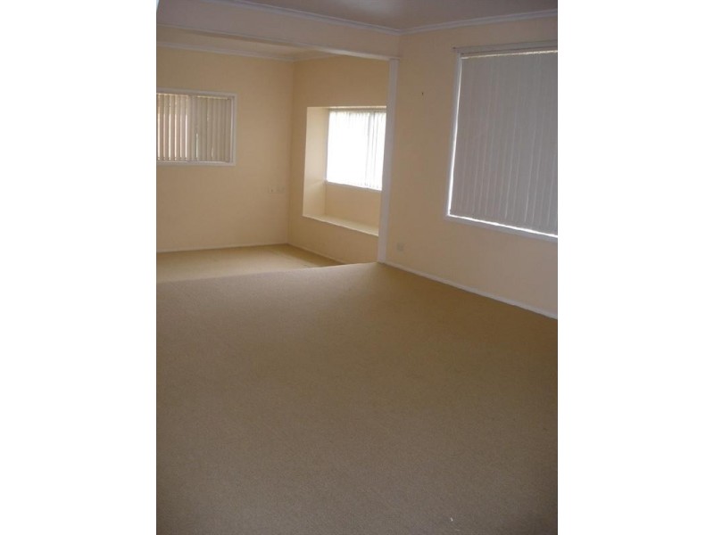 105 Alderley Street, Rangeville QLD 4350