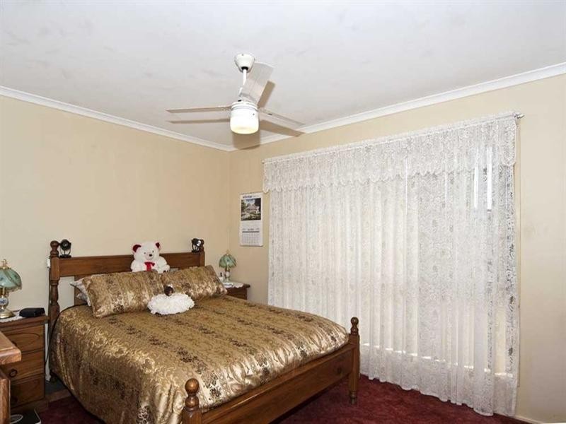 12 Thomas Street, Cambooya QLD 4358