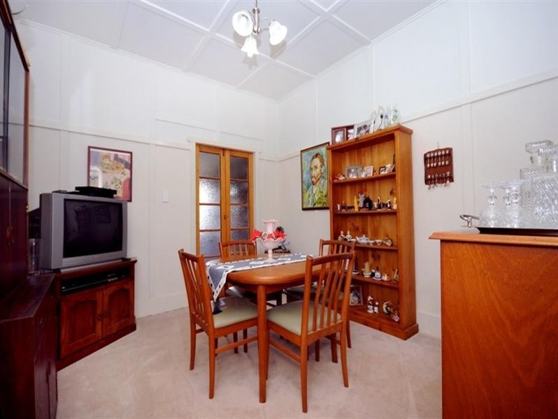 147 Holberton Street, Newtown QLD 4350