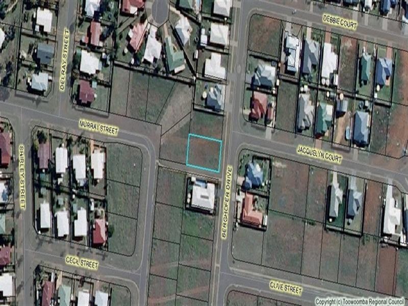 35 Berghofer Drive, Oakey QLD 4401