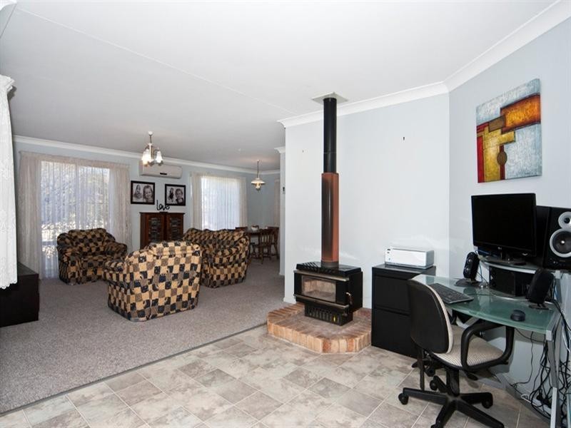 1 Montana Street, Wilsonton Heights QLD 4350