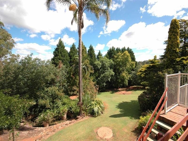 6 McAdam Court, Middle Ridge QLD 4350