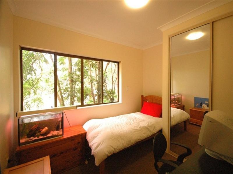 6 McAdam Court, Middle Ridge QLD 4350