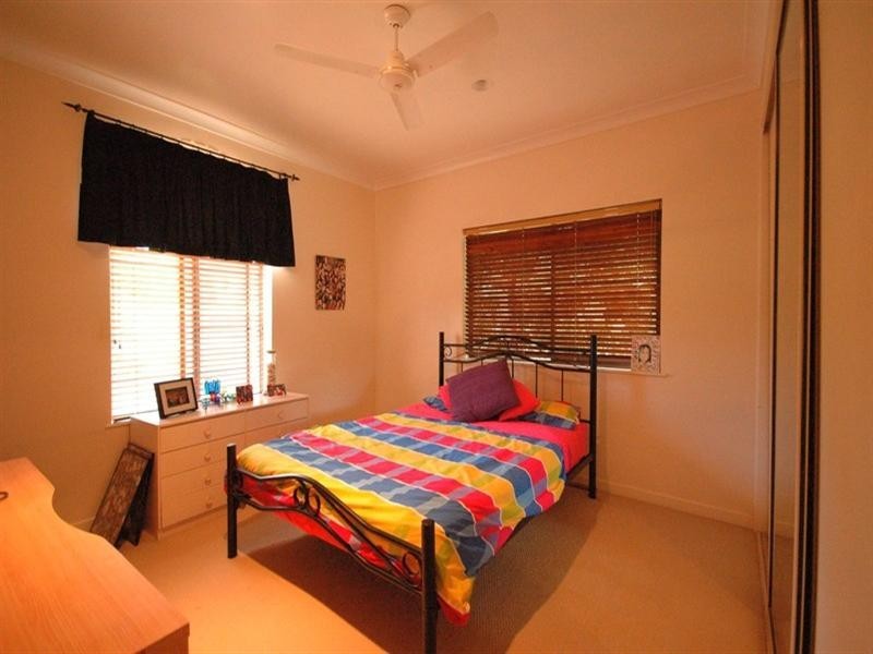 6 McAdam Court, Middle Ridge QLD 4350