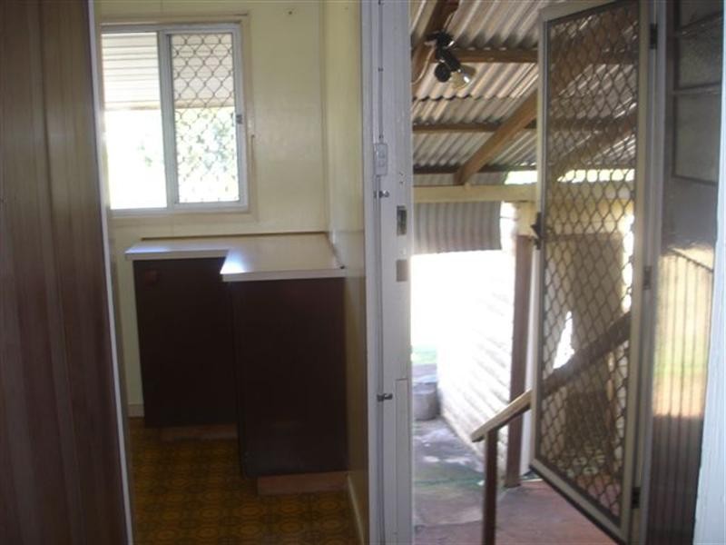 52 Isaac Street, North Toowoomba QLD 4350