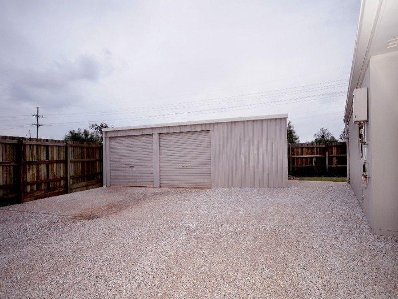 6 Pendrea Close, Highfields QLD 4352