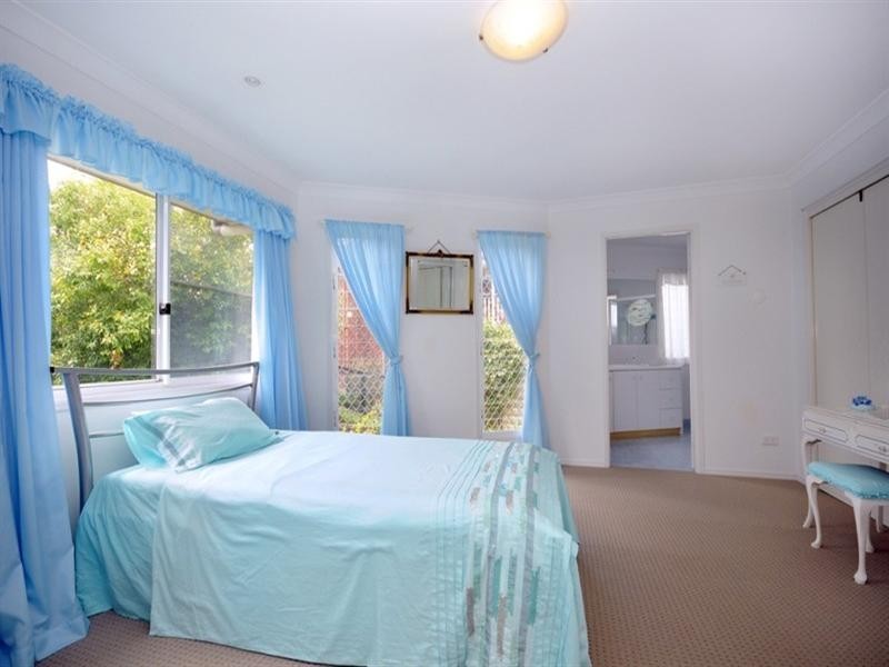 22 Beechcraft Court, Wilsonton QLD 4350