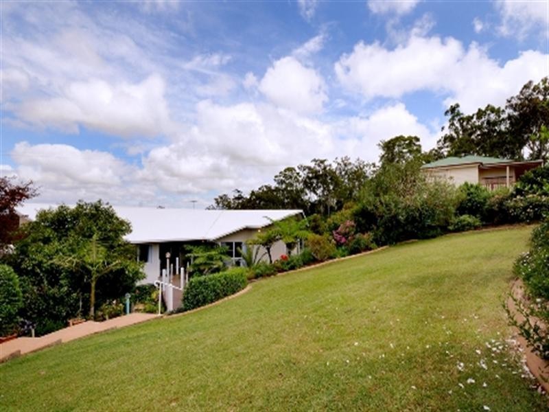 22 Beechcraft Court, Wilsonton QLD 4350