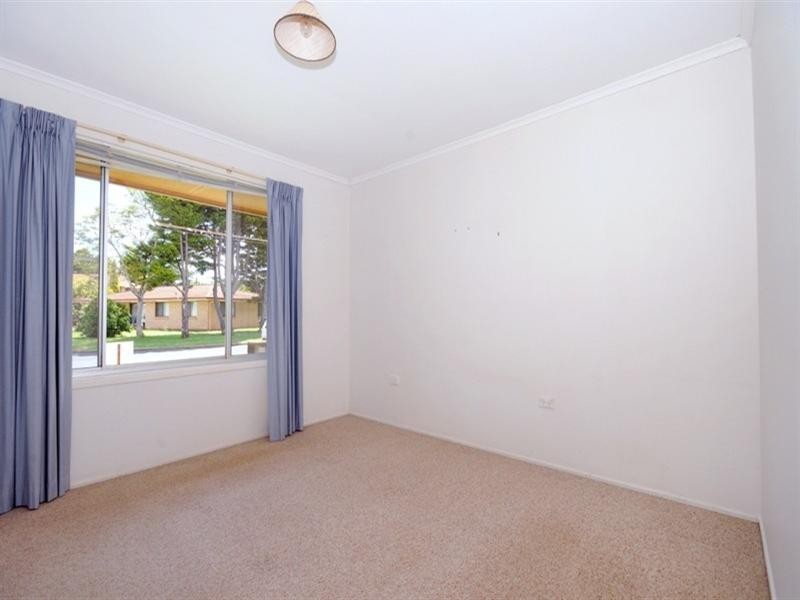 15 Regent Street, Darling Heights QLD 4350