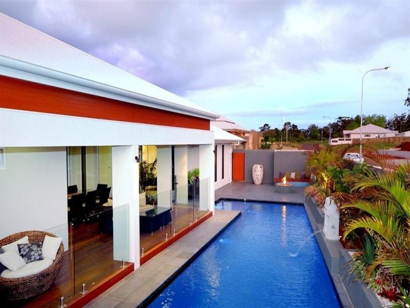 9 Colman Drive, Middle Ridge QLD 4350