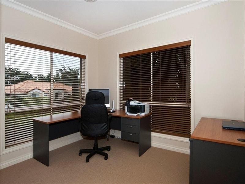 6 St Andrews Court, Middle Ridge QLD 4350