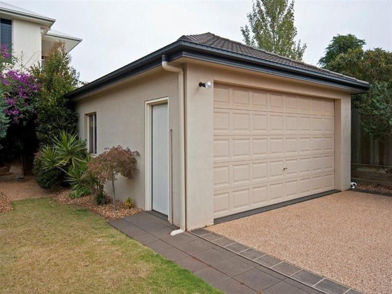 6 St Andrews Court, Middle Ridge QLD 4350