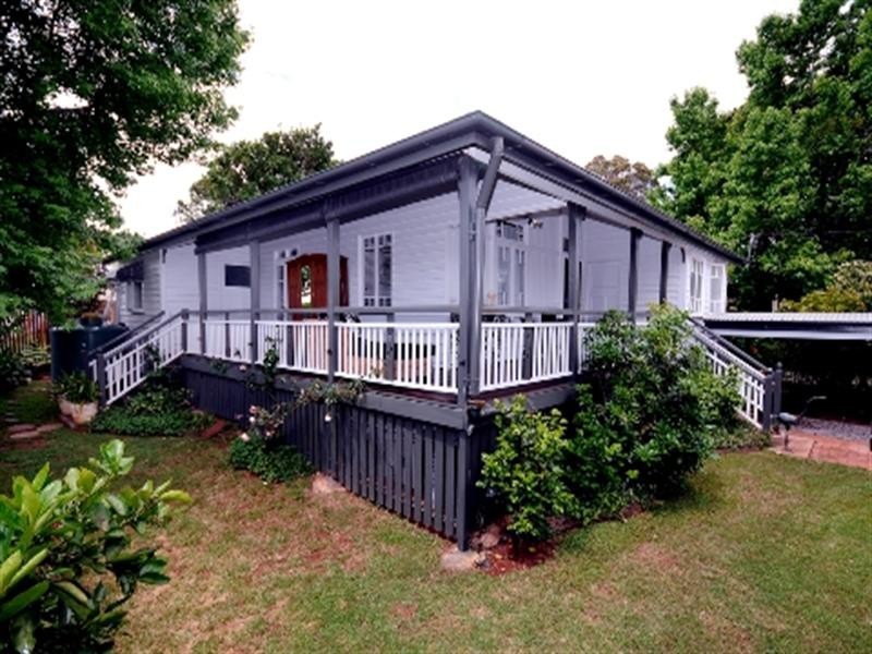 37a Alford Street, Mount Lofty QLD 4350