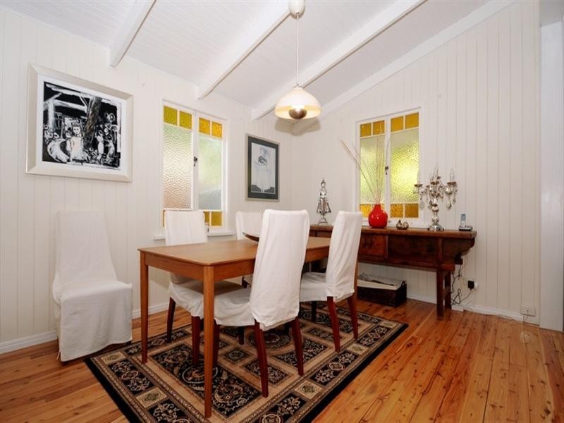 37a Alford Street, Mount Lofty QLD 4350