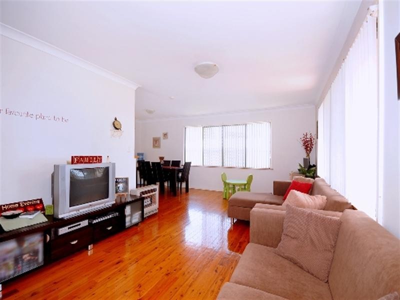 31 Catto Street, Centenary Heights QLD 4350