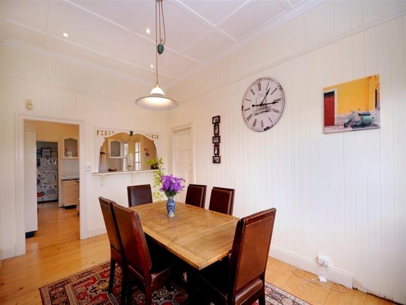 193 West Street, Harristown QLD 4350