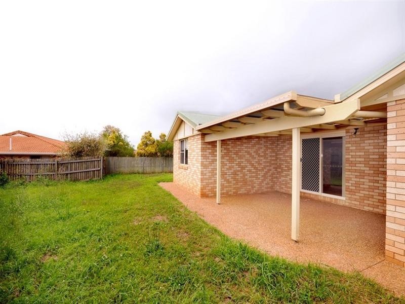 21 Hennenlotter Court, Kearneys Spring QLD 4350