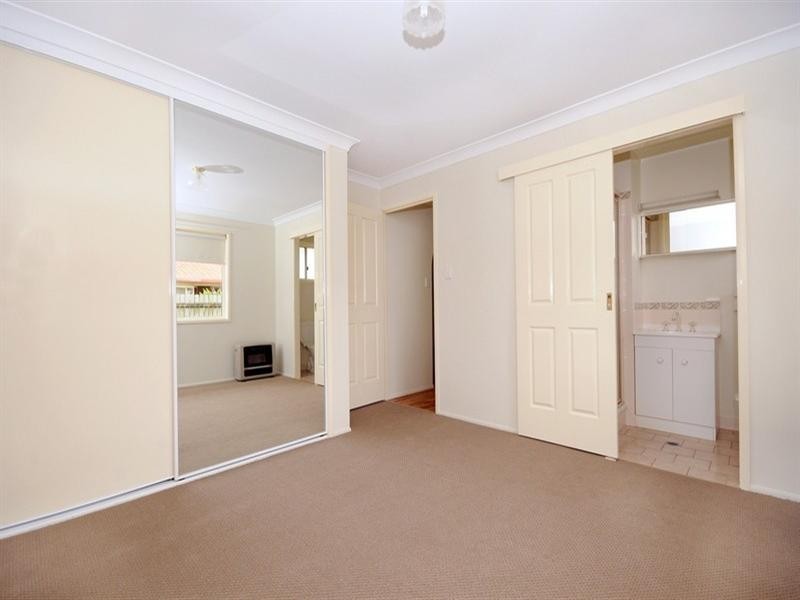 21 Hennenlotter Court, Kearneys Spring QLD 4350