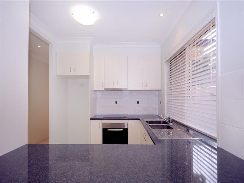 Unit 1/6 Rose Street, Wilsonton QLD 4350