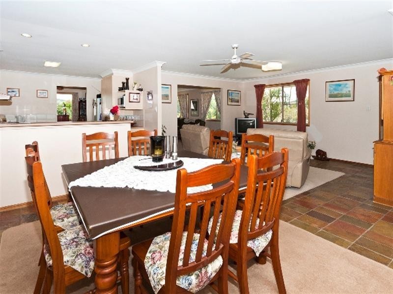 5 Oelkers Court, Hodgson Vale QLD 4352