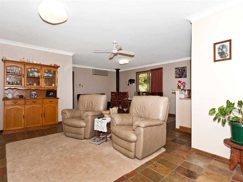 5 Oelkers Court, Hodgson Vale QLD 4352