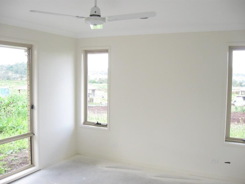 15 Paperbark Drive, Glenvale QLD 4350