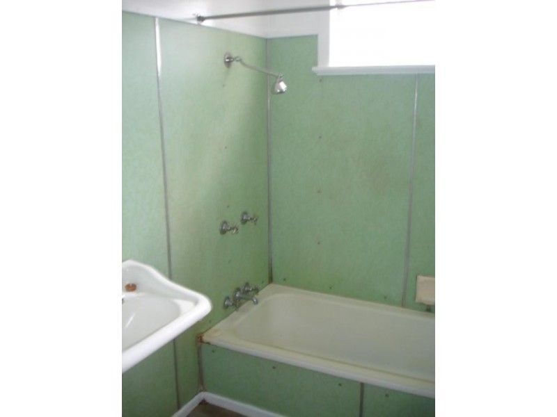 153 Ruthven Street, Toowoomba QLD 4350