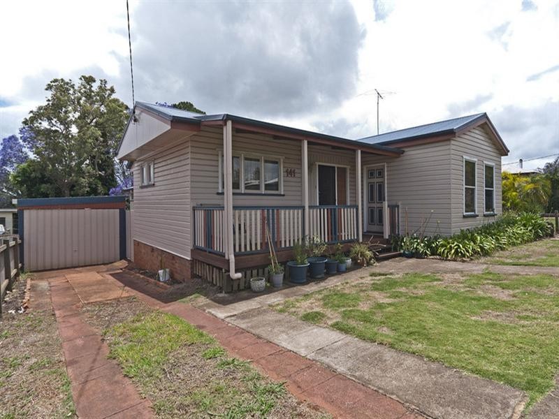 141 Stephen Street, Harristown QLD 4350