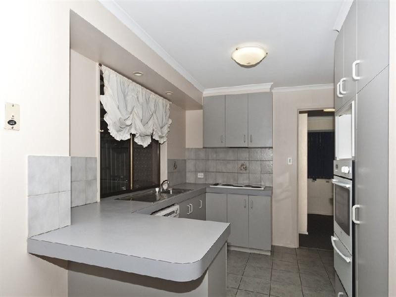 4 Saltram Street, Wilsonton QLD 4350