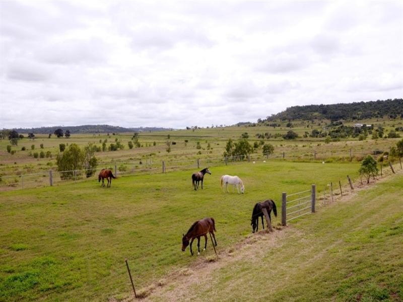 203 Kingsthorpe-Glencoe Road, Glencoe QLD 4352