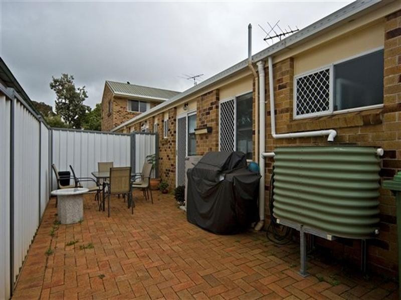 1/377 West Street, Harristown QLD 4350