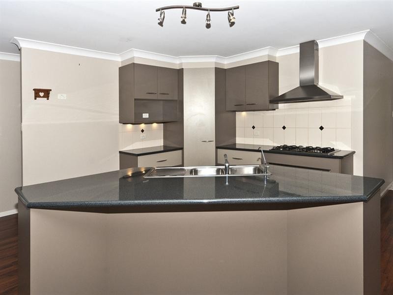 118 Flagstone Creek Road, Middle Ridge QLD 4350