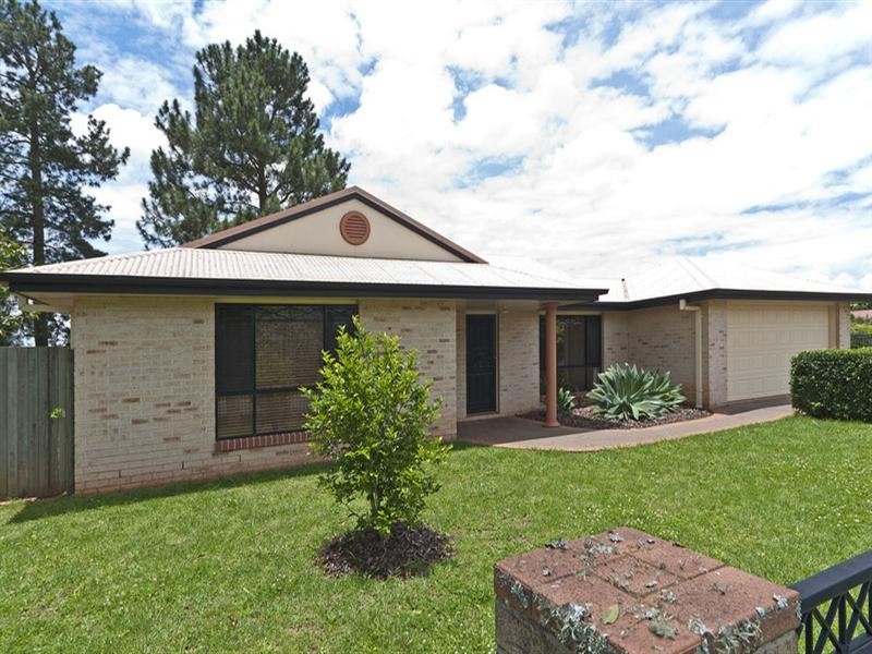 51 Gouldson Drive, Kearneys Spring QLD 4350