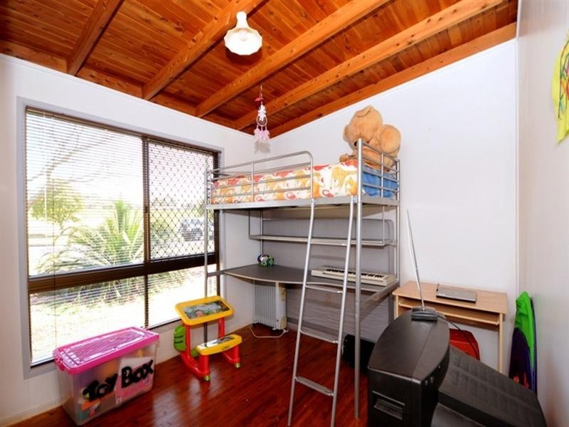 42 Miranda Drive, Wilsonton Heights QLD 4350