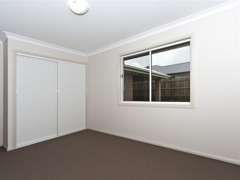 4 Opal Street, Glenvale QLD 4350