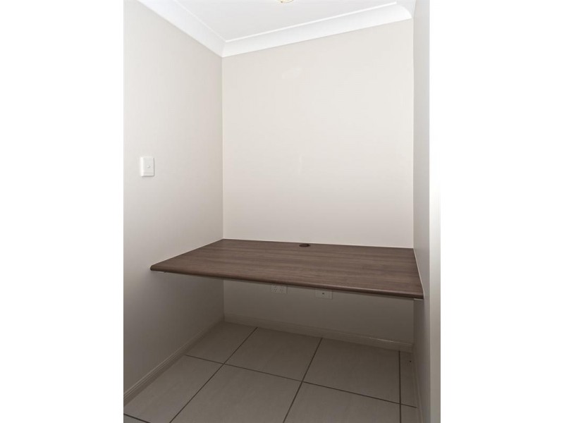 4 Opal Street, Glenvale QLD 4350