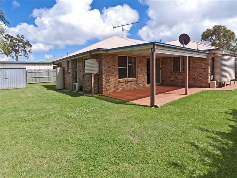 8 May Court, Middle Ridge QLD 4350