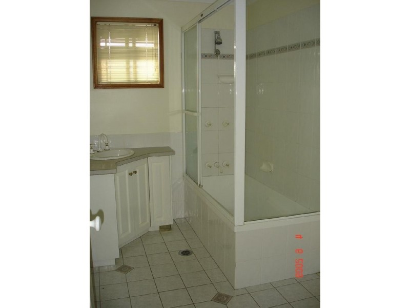 2/23 Platz Street, Darling Heights QLD 4350