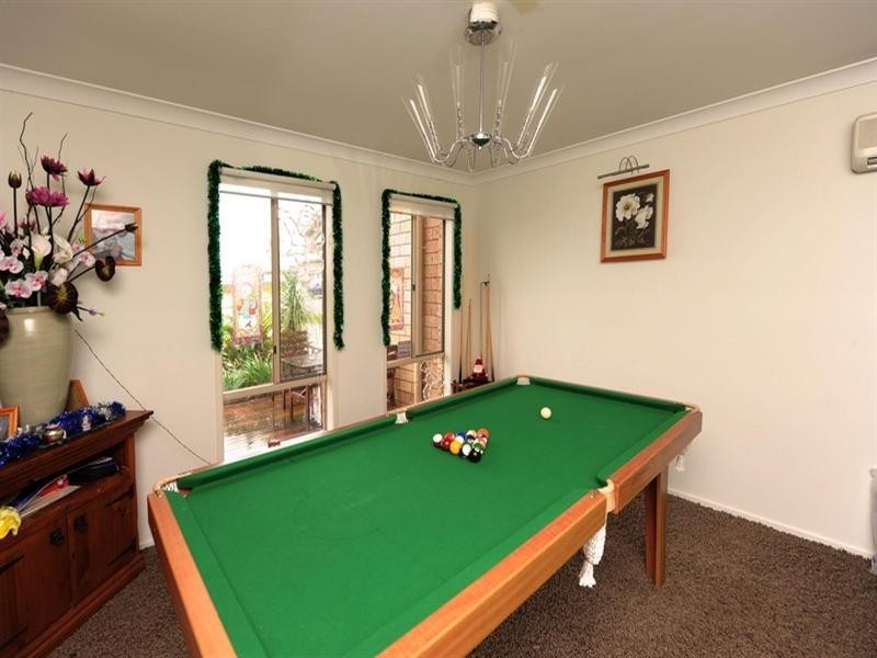 10 Sunset Drive, Glenvale QLD 4350