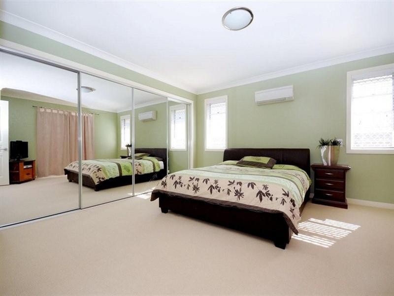 Kearneys Spring QLD 4350