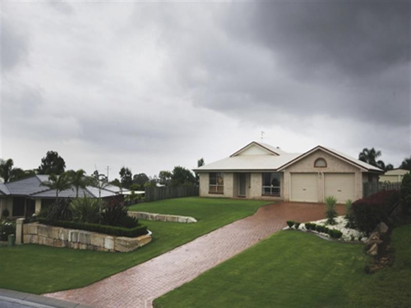 12 Schloss Court, Westbrook QLD 4350