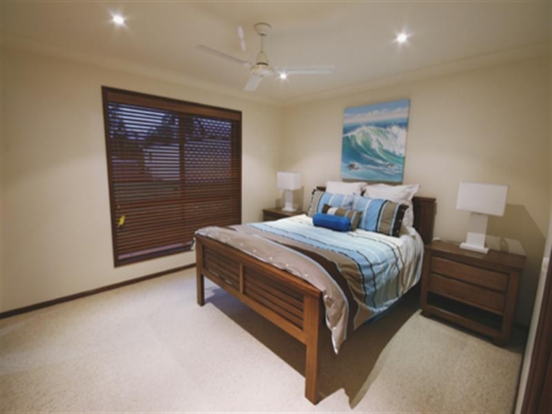 12 Schloss Court, Westbrook QLD 4350