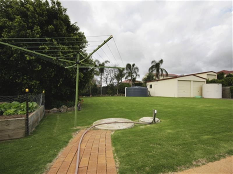 12 Schloss Court, Westbrook QLD 4350