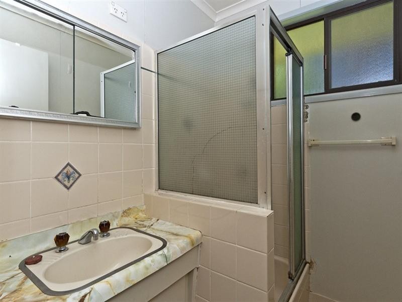 1/1 Cleary Street, Centenary Heights QLD 4350