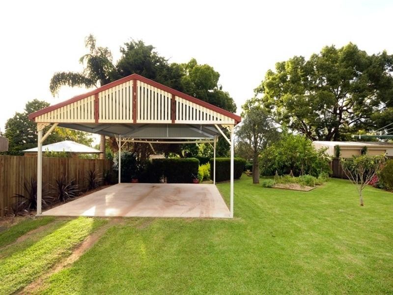5 John Street, East Toowoomba QLD 4350