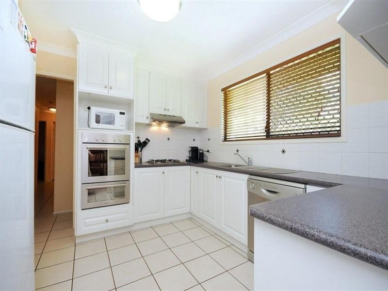 17 Heathwood Street, Rangeville QLD 4350