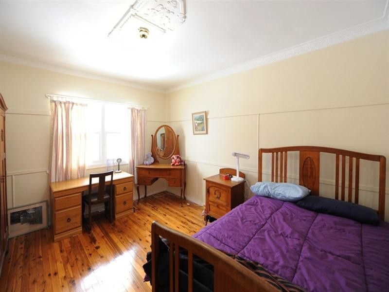 27 Justin Street, Harristown QLD 4350