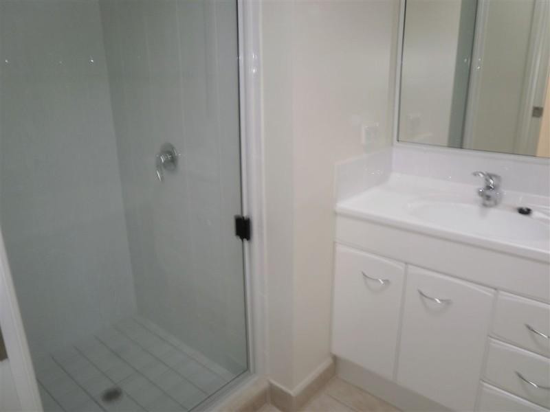 4/14 Uniplaza Court, Kearneys Spring QLD 4350